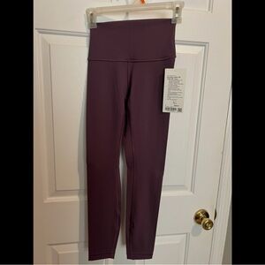 Lululemon Athletica Grape Thistle wunder under hr 25” lux Leggings